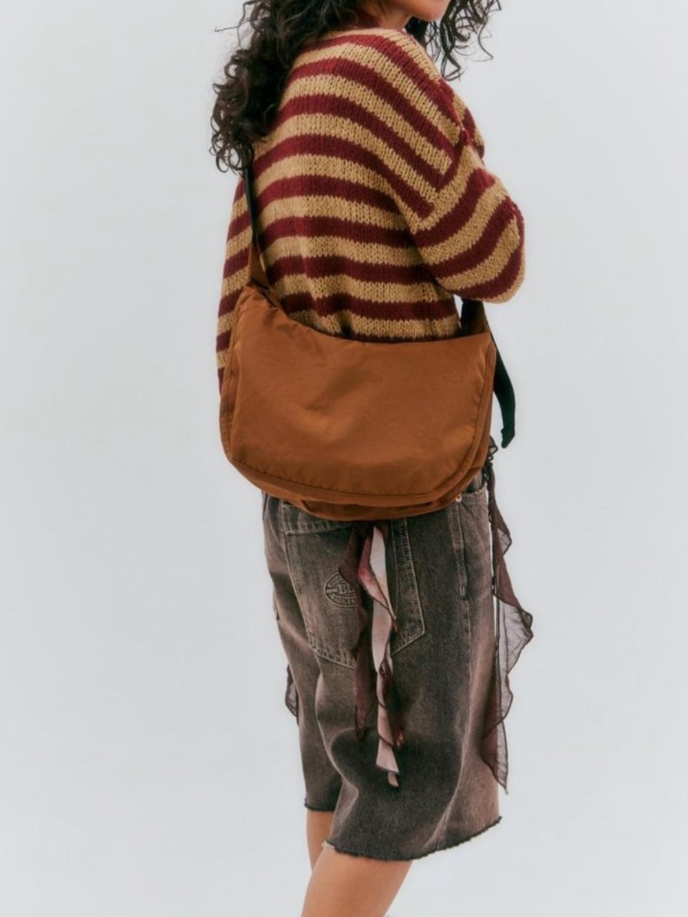 BAGGU | Medium Nylon Crescent Bag | Brown